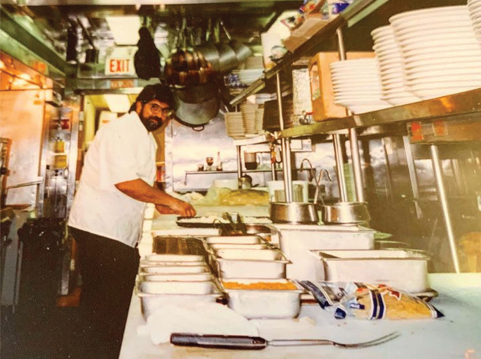 Chef Arthur Isidori cooking 